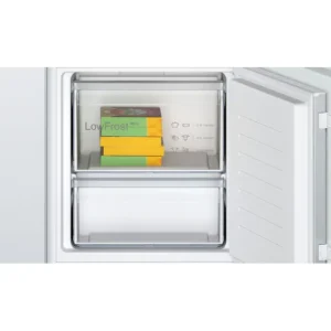 Bosch Fridge Freezers/Built In Fridge Freezers*KIV87NSF0G 54.1cm 70/30 Low Frost Integrated Fridge Freezer